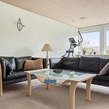 6702-ronne-hojegardsvej-4 * Rønne